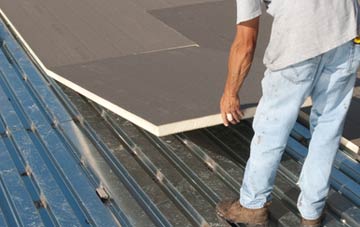 benefits of insulating Sheet flat roofing